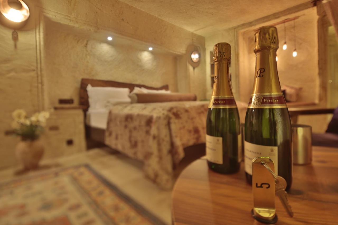 Asuwari Suites Cappadocia Юргюп Екстериор снимка